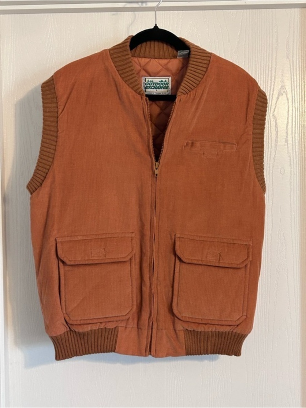 Outdoor Exchange Vintage Mens quilted Vest L
